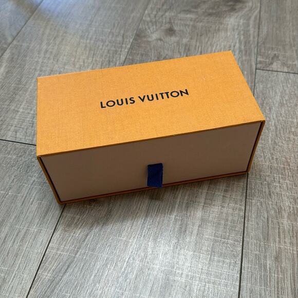LOUIS VUITTON Sunglasses Box - Picture 1 of 10